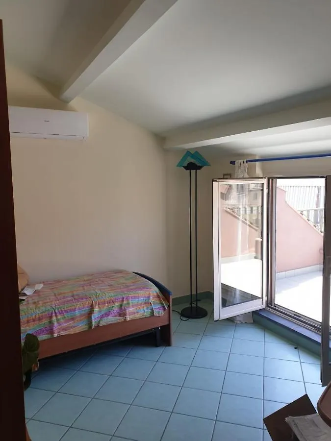 Bright And Panoramic Apartment In Aci Center Acireale